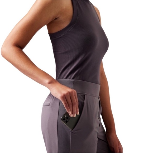 Athleta Brooklyn Mid Rise Pull On Ankle Pants Dusk Violet EUC Size 2 - Picture 4 of 9